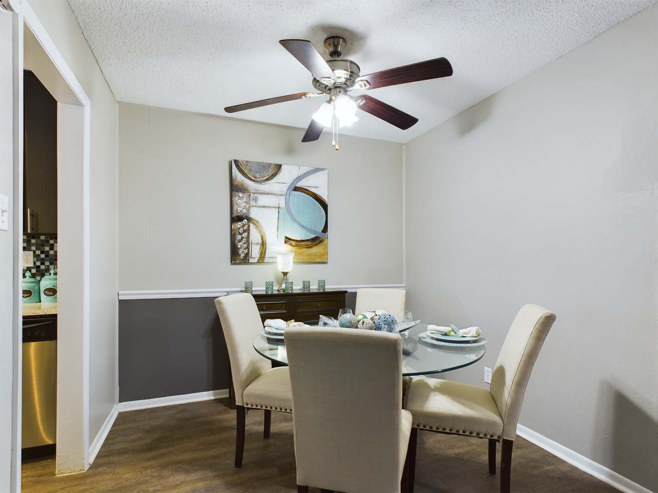 Forest Glen Apartments - Photo 7 of 10