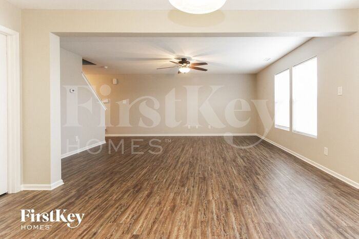 8715 Hosta Way - Photo 2 of 15