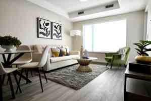 featured image of 1015 Innisfil Beach Road