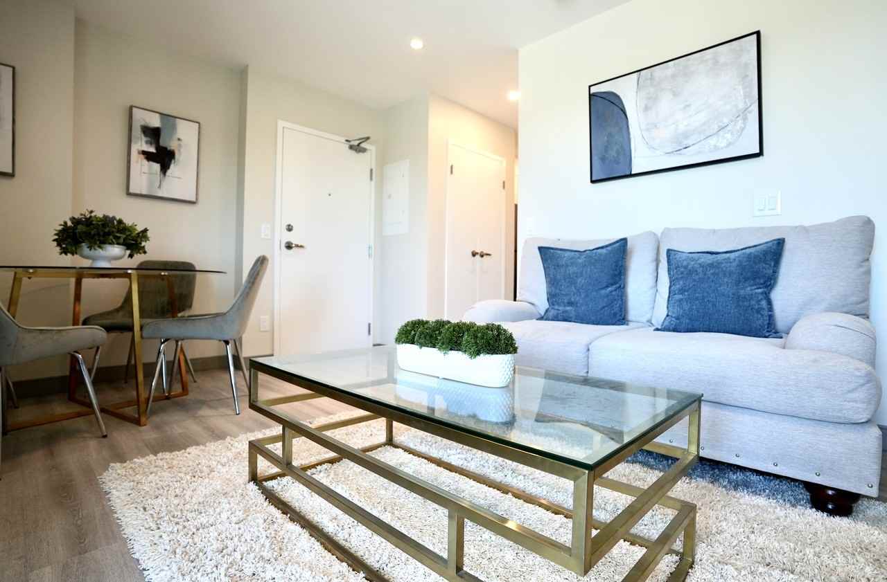 1015 Innisfil Beach Road - Photo 2 of 13