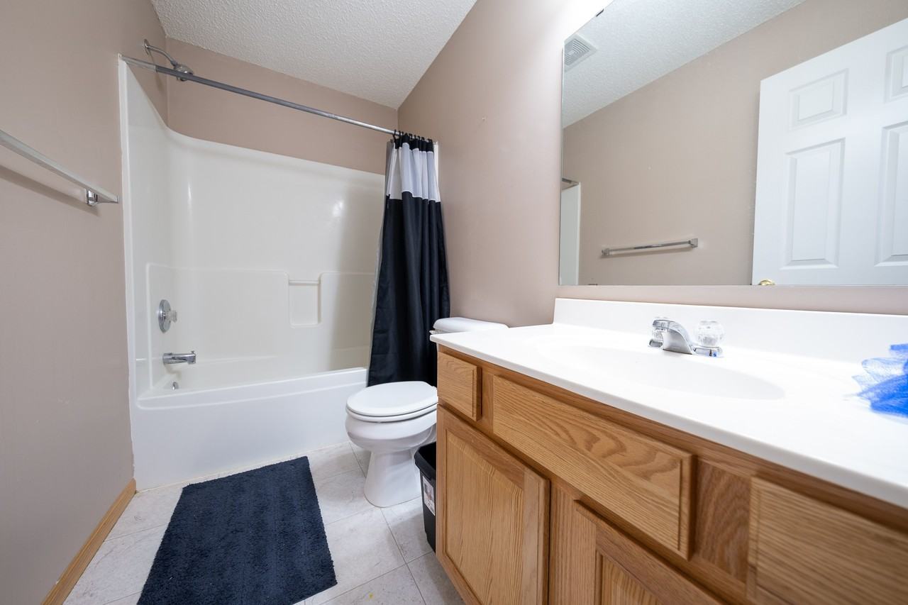 710 Village Pkwy #1 - Photo 7 of 28