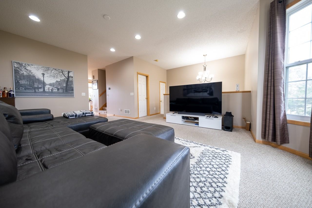 710 Village Pkwy #1 - Photo 7 of 28