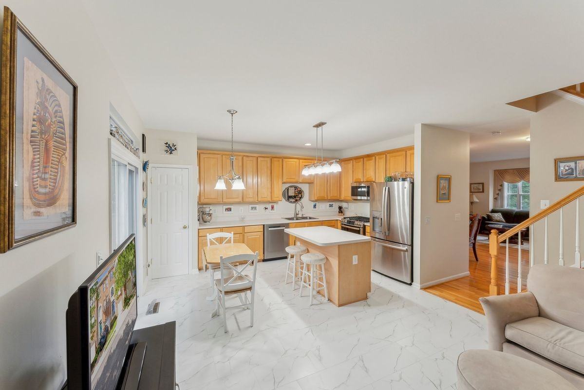 11450 Abner Ave - Photo 5 of 23