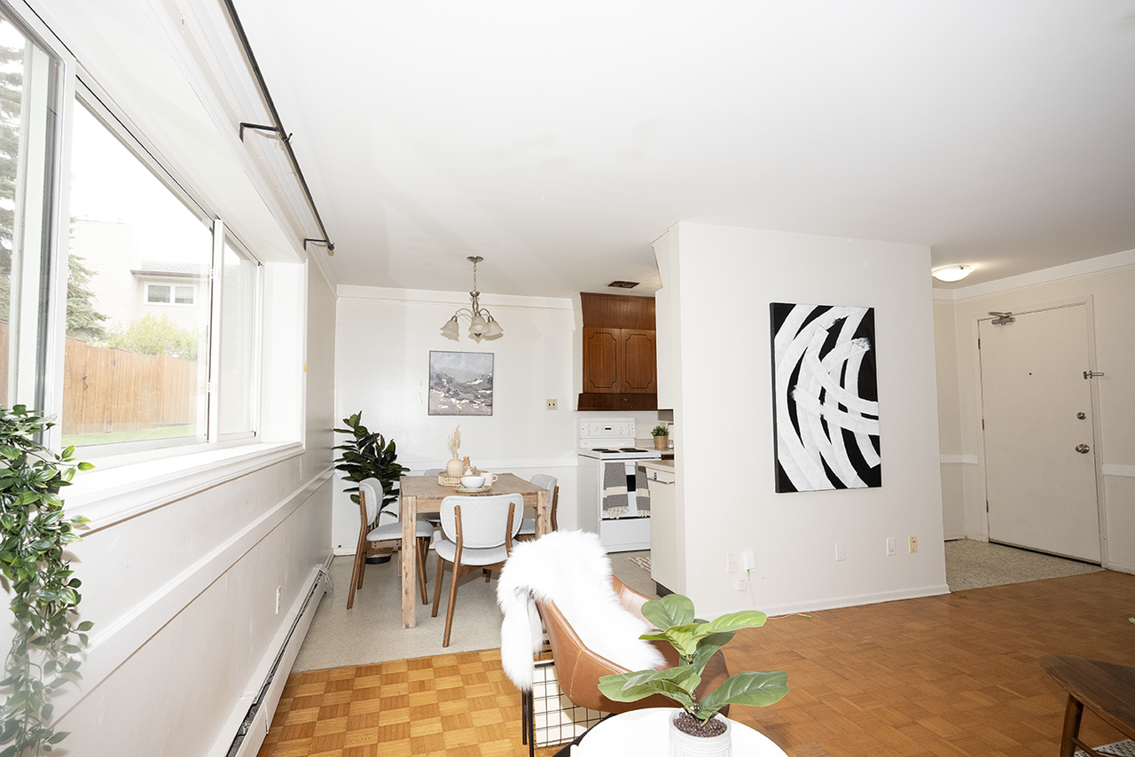 1740 Taylor Avenue - Photo 6 of 47