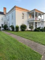 featured image of 633 N Ocoee St #5