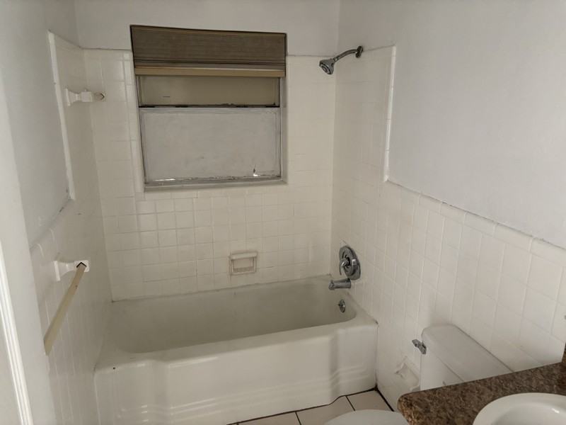 2560 Congress St #1 - Photo 3 of 6