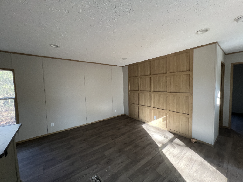 54205 Paulas Ct - Photo 3 of 5