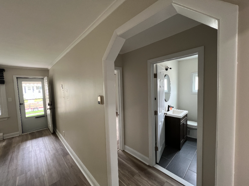 23124 Grove St - Photo 7 of 20