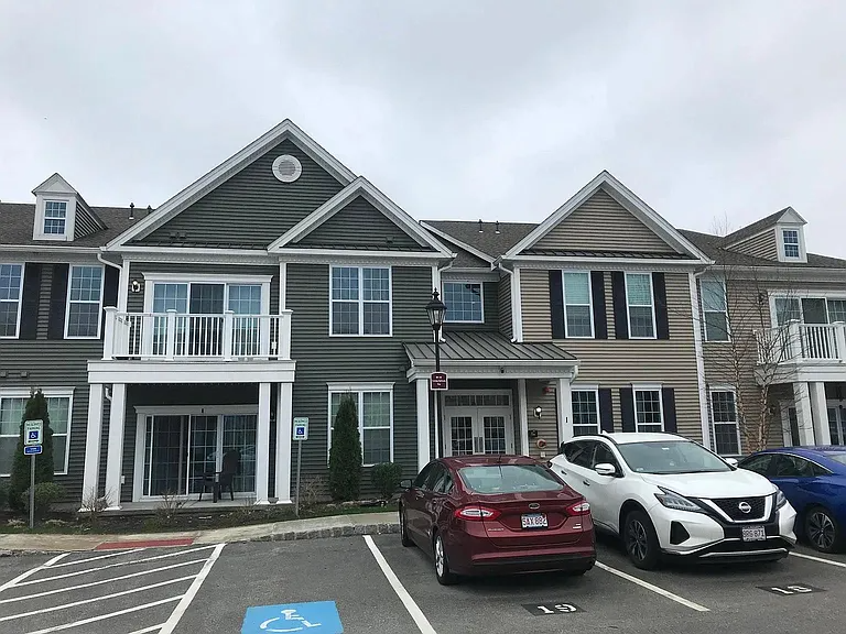 104 Corning Fairbanks Way - Photo 3 of 20