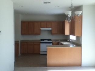 17047 Jurassic Pl - Photo 2 of 7