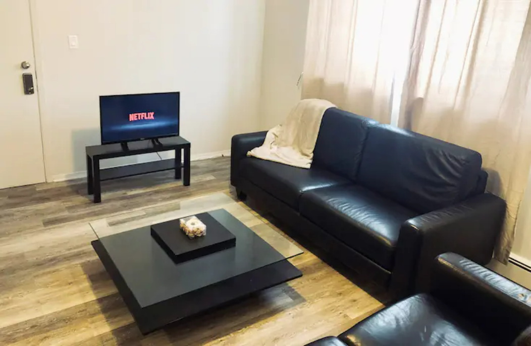 Glebe Apartments - Photo 3 of 14