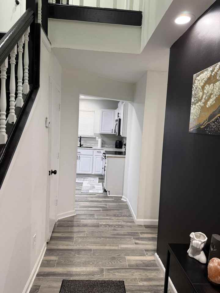 Windfern Ct - Photo 4 of 17