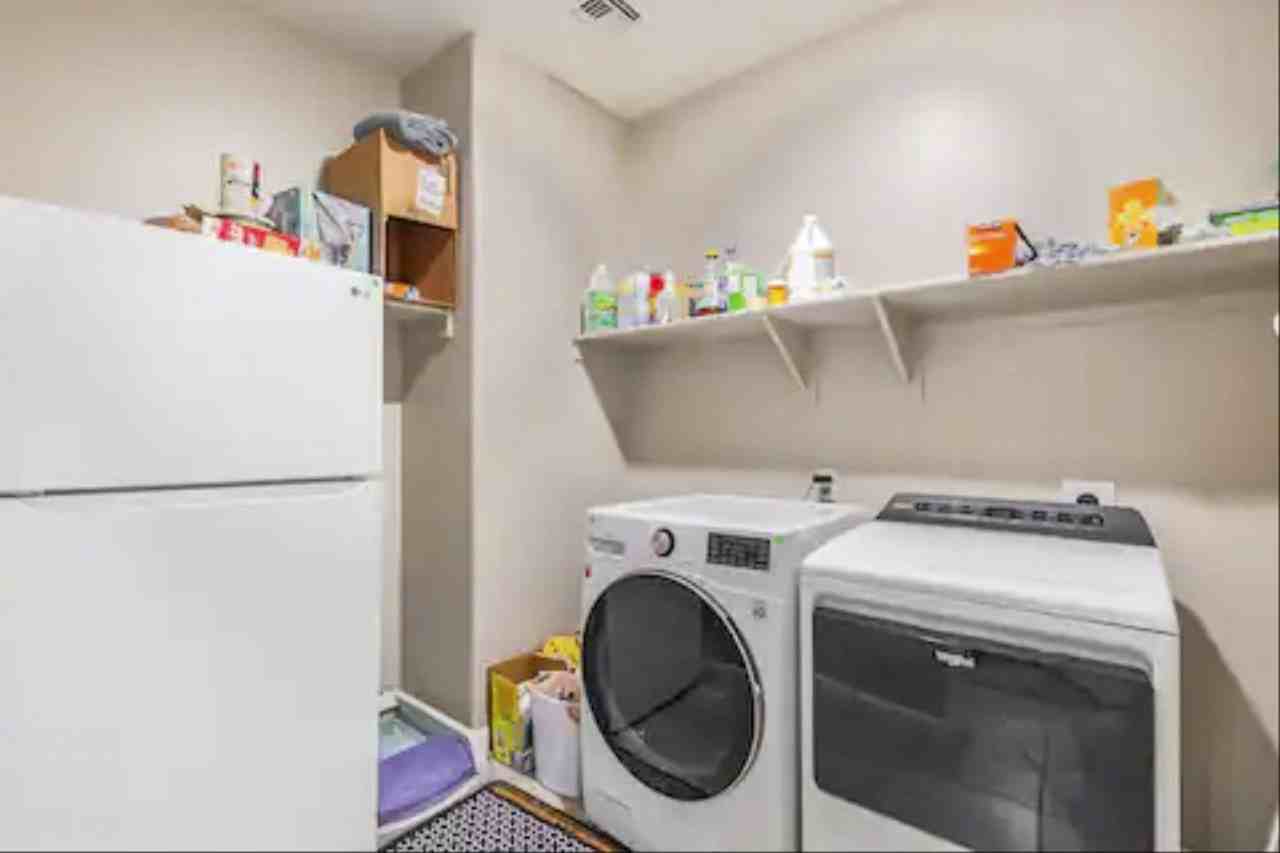 West Amber Drive - Photo 4 of 9