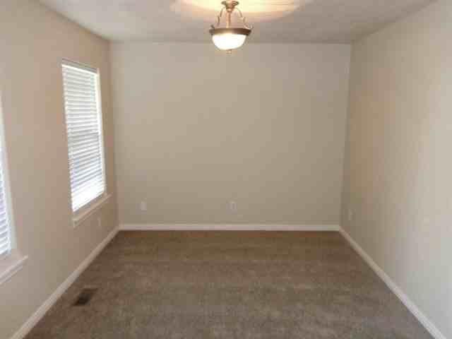 2115 W 450 N - Photo 3 of 15