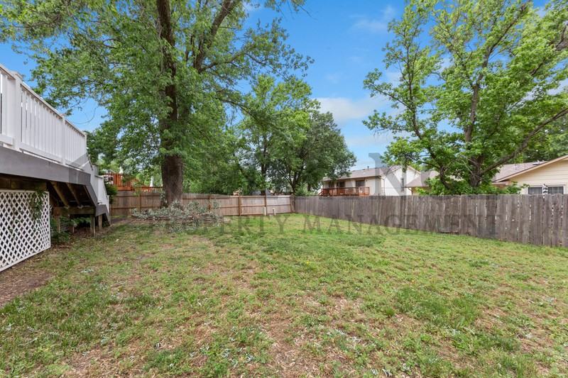 2021 S Flynn St - Photo 4 of 26