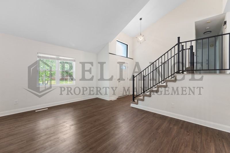 2021 S Flynn St - Photo 7 of 26