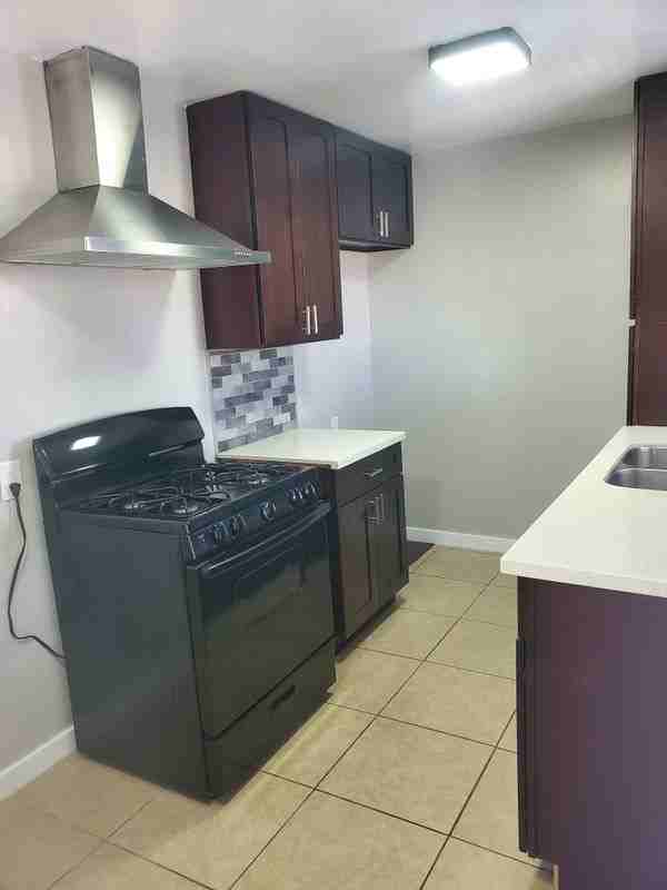10115 State St ##C - Photo 2 of 20