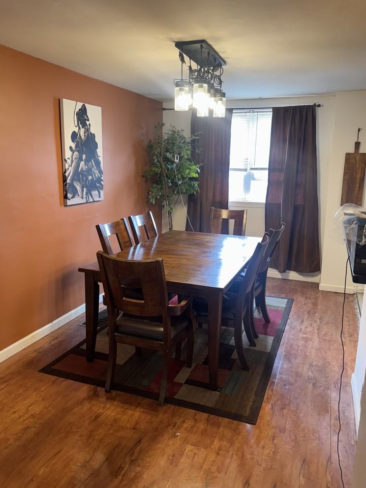 1382 Westbury Dr #1 - Photo 3 of 8