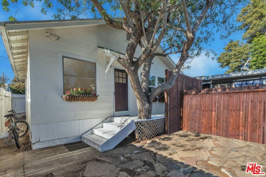 609 1/2 Milwood Ave #NA - Photo 5 of 15