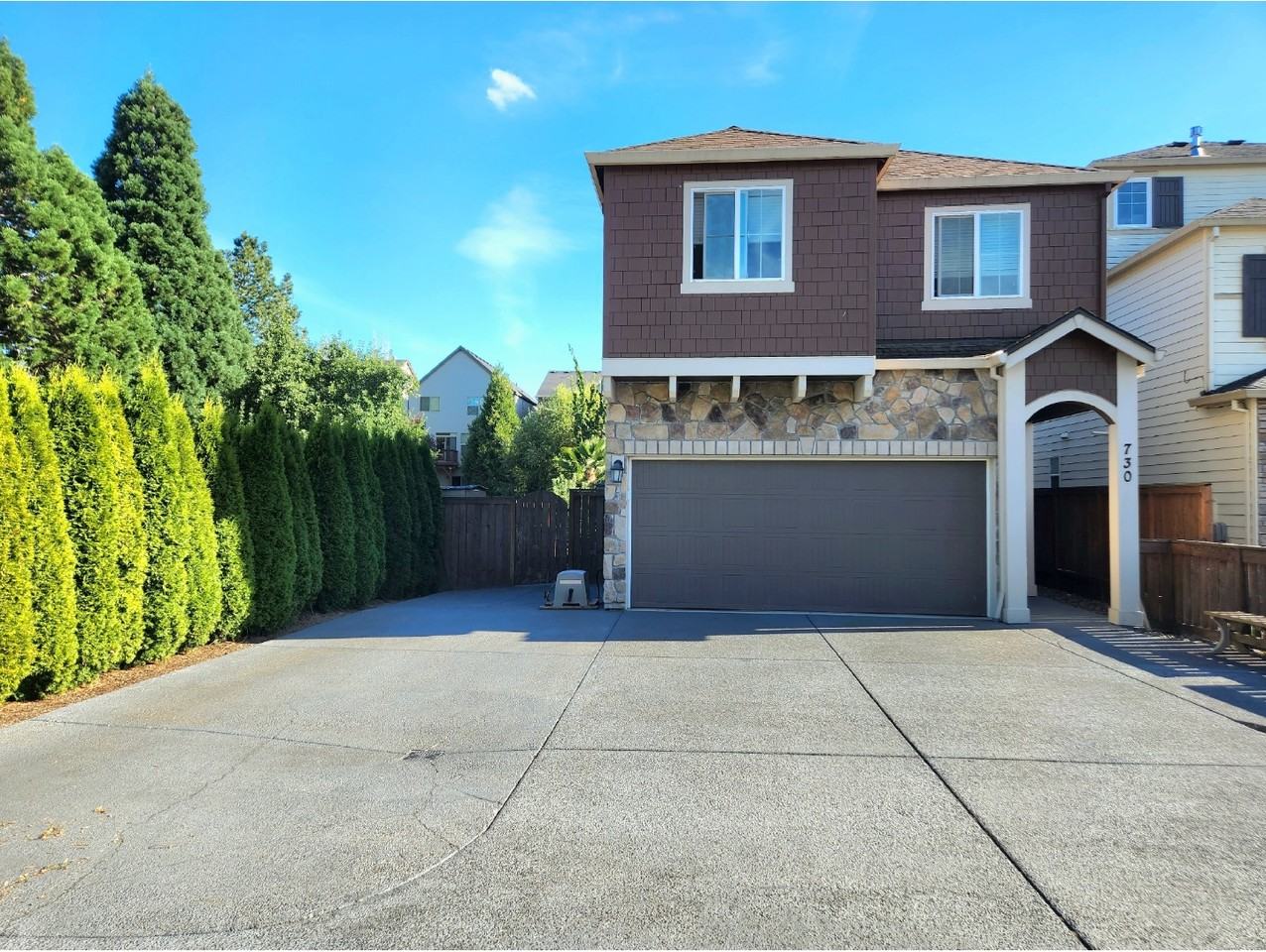 730 Sw 207th Pl #NA - Photo 2 of 50