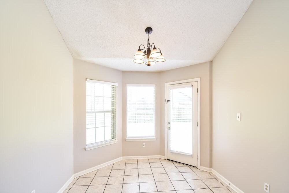 6795 Black Oak Dr - Photo 6 of 16