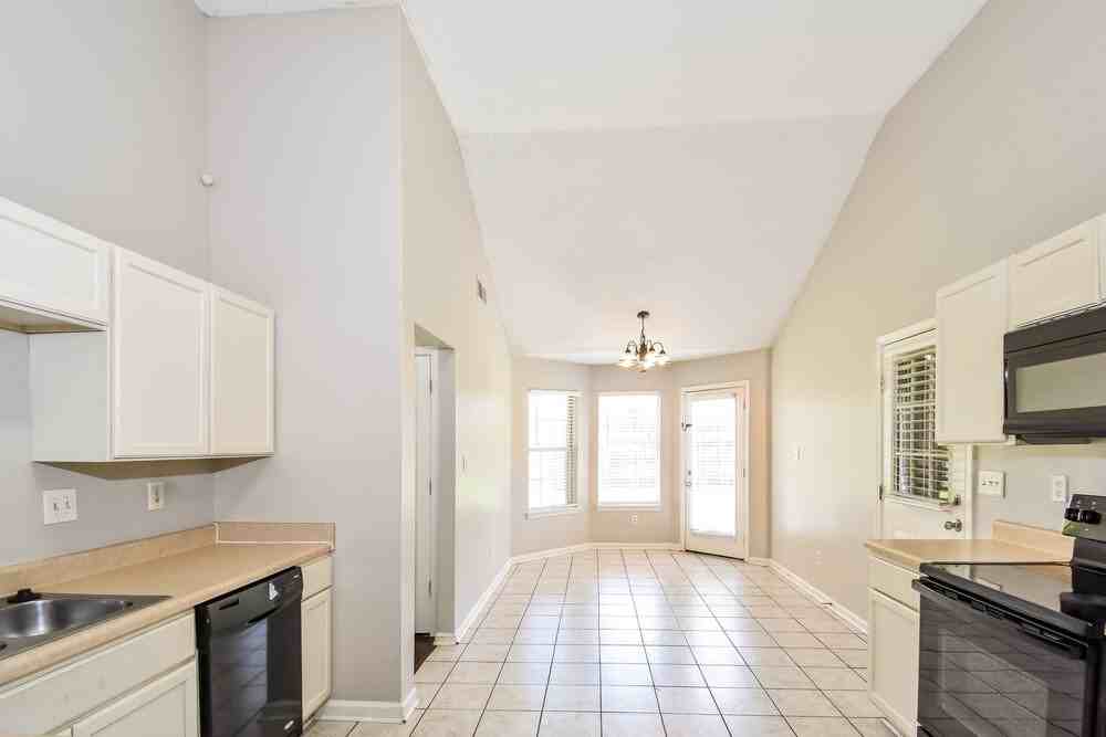 6795 Black Oak Dr - Photo 7 of 16