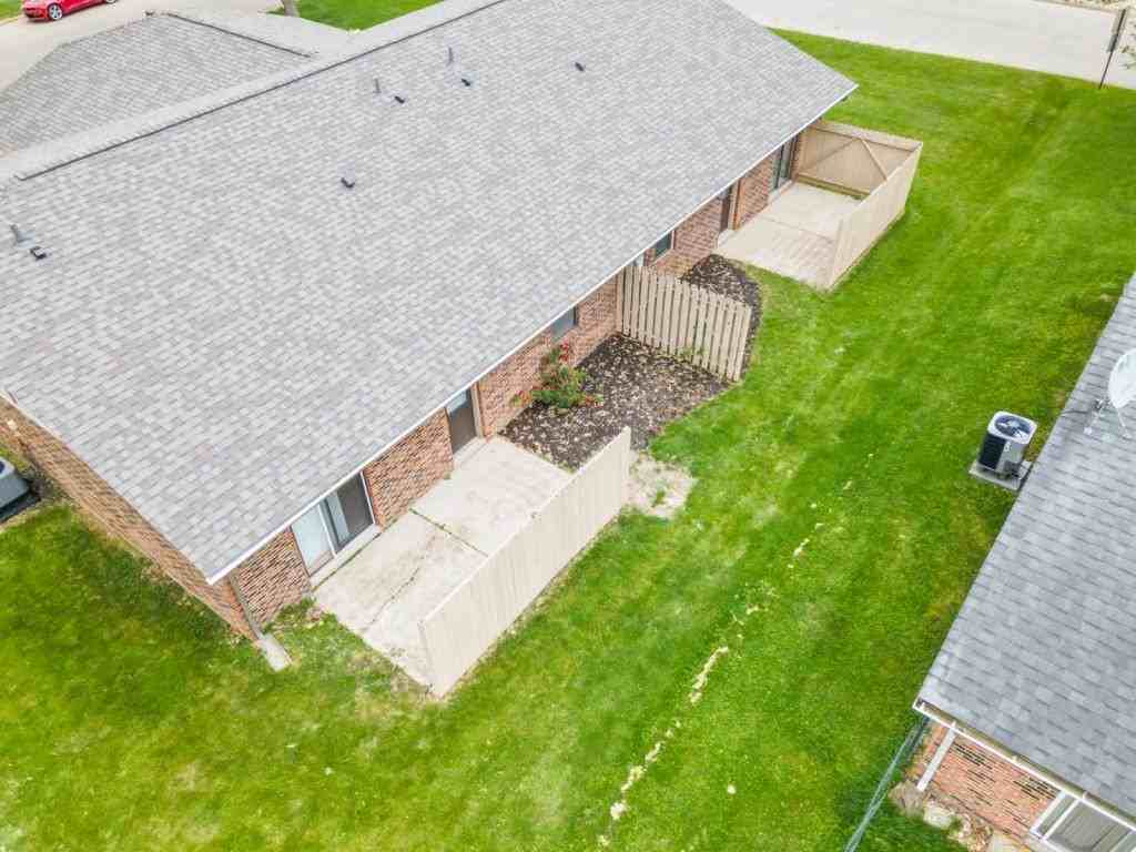 3477 Redbud Dr - Photo 5 of 7