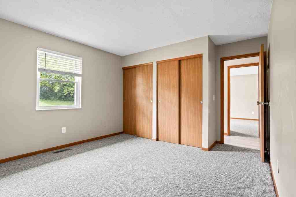 3477 Redbud Dr - Photo 7 of 7
