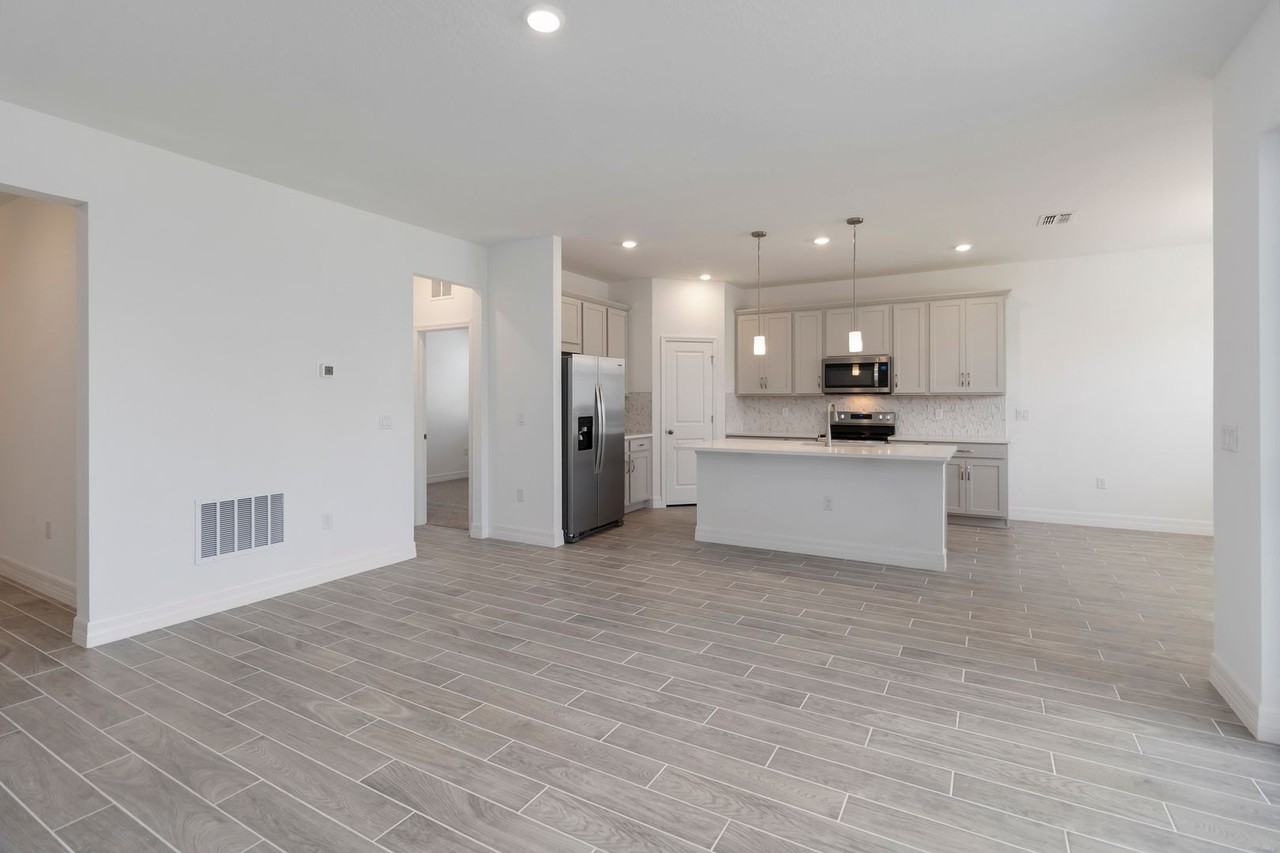 5792 Timber Meadow Way - Photo 5 of 31