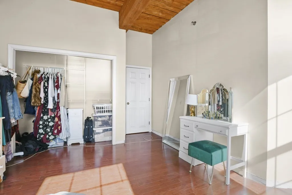 21 Wingate Street #202 - Photo 4 of 12