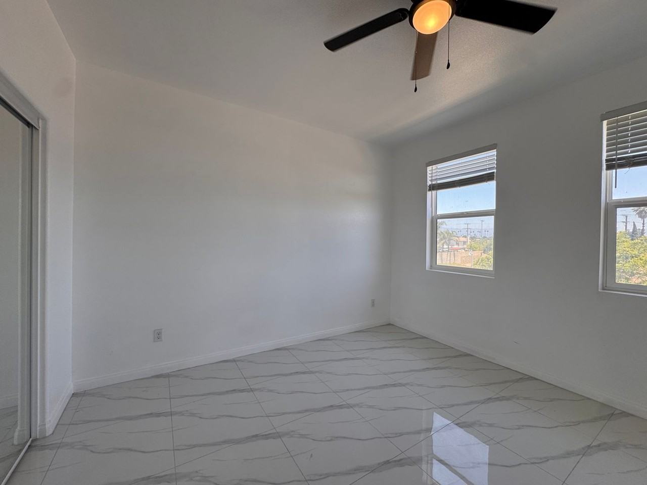 Arrow Apartments - Photo 3 of 7