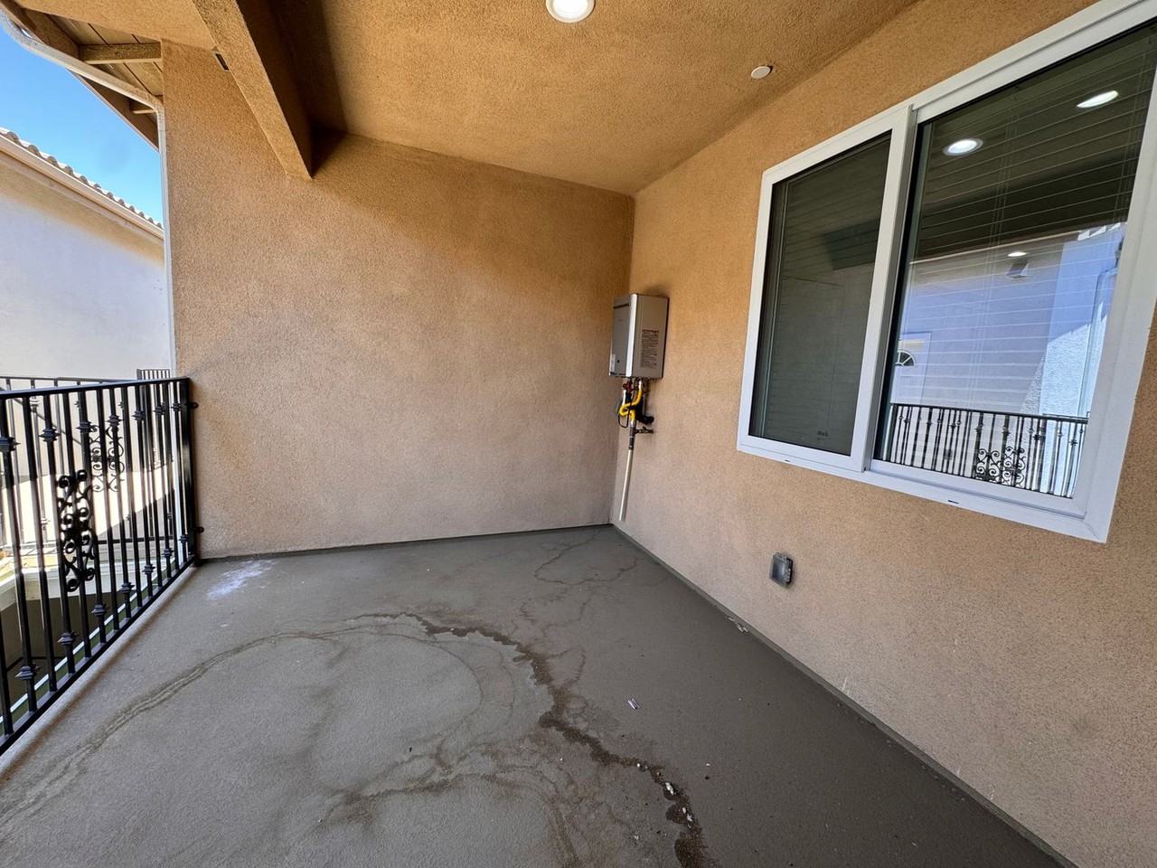 Arrow Apartments - Photo 7 of 7