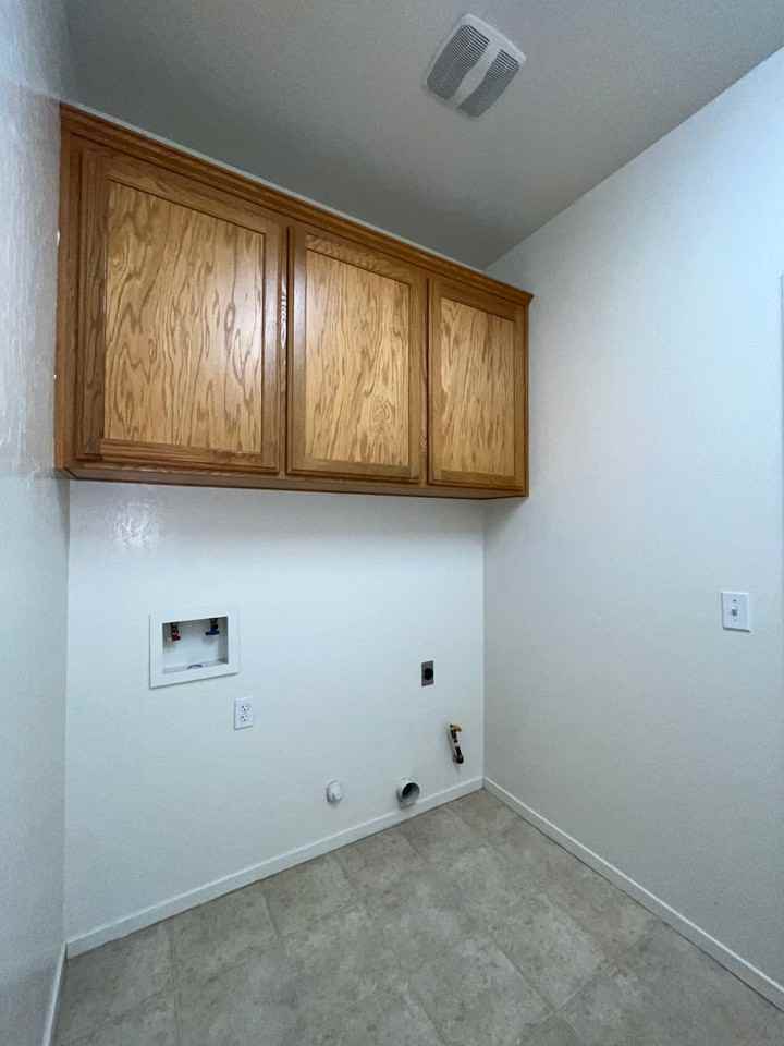 6224 W Thompson Ave - Photo 3 of 28