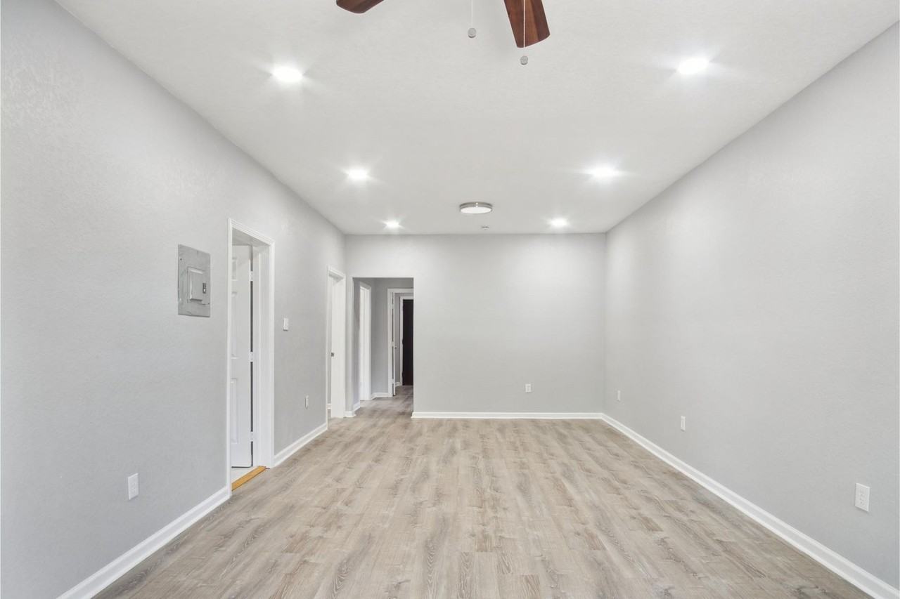 1412 Hays Street - Photo 6 of 23