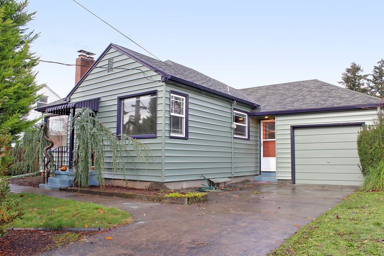 2549 N Russet St - Photo 2 of 24