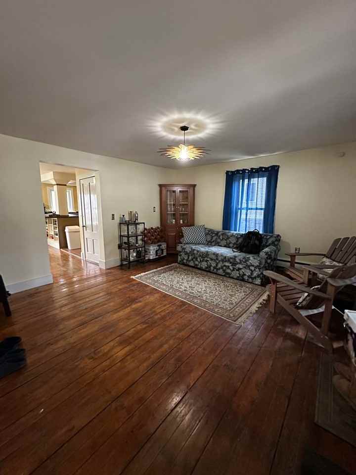 70 Green St - Photo 3 of 37