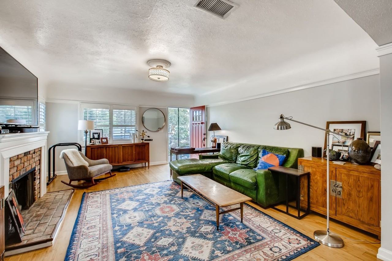 3375 32nd St - Photo 5 of 28