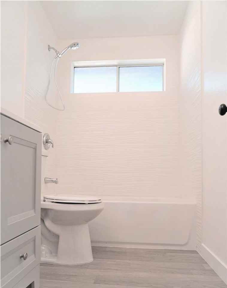 18847 Se 269th St - Photo 2 of 10