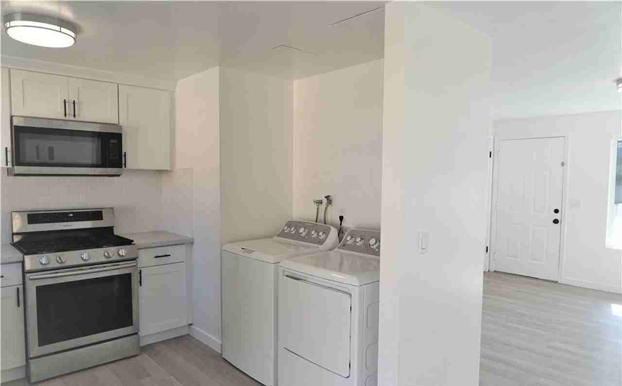 18847 Se 269th St - Photo 3 of 10