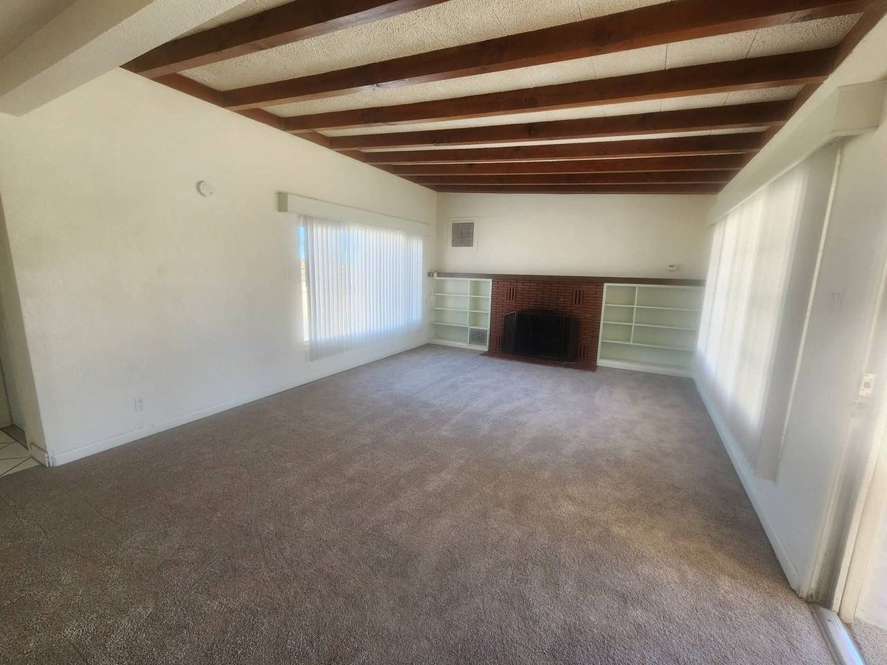 74414 Cottonwood Dr - Photo 4 of 13