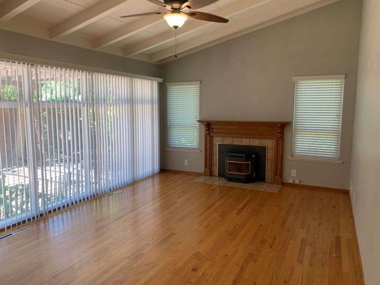 683 San Miguel Ave - Photo 3 of 10