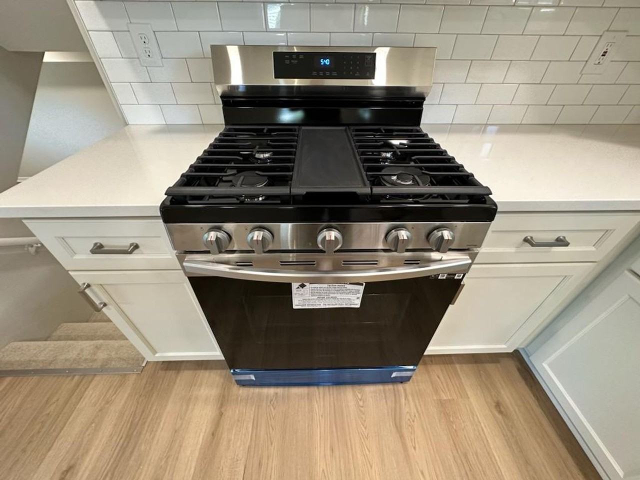 7504 Gresham St - Photo 6 of 27