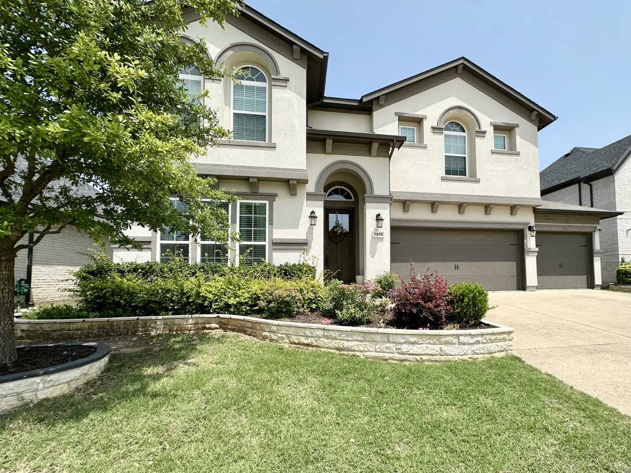 7016 Elk Springs Dr #NA - Photo 2 of 26