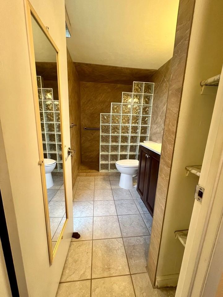 78-7030 Alii Dr #104 - Photo 5 of 19