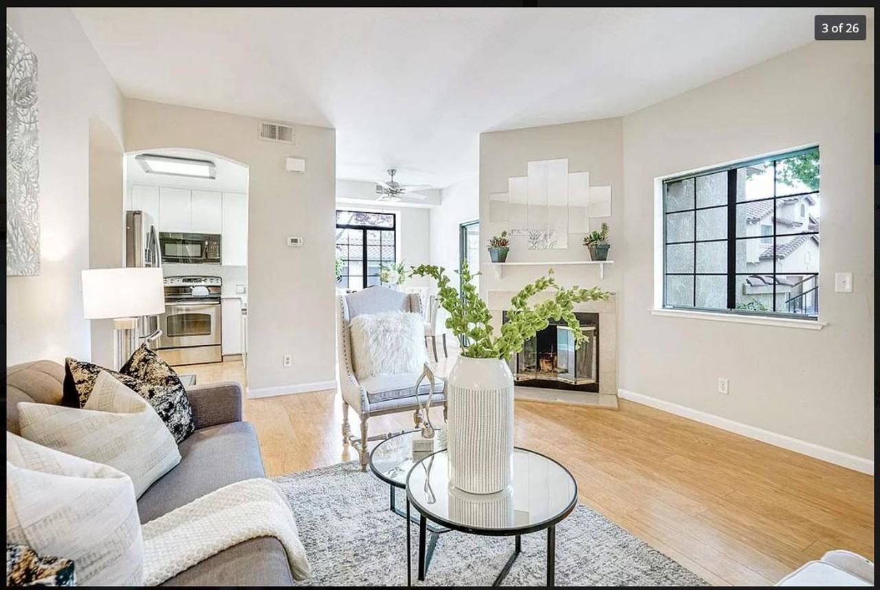 24 Washington Square Dr - Photo 6 of 15