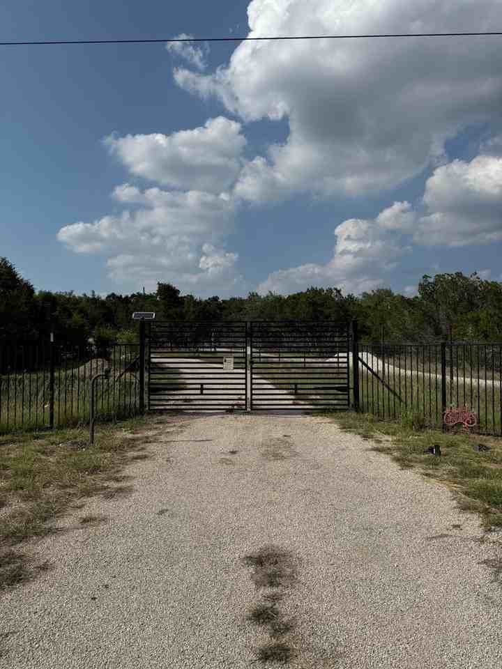 11430 11430 Farm To Market Road 32nd - Photo 2 of 35