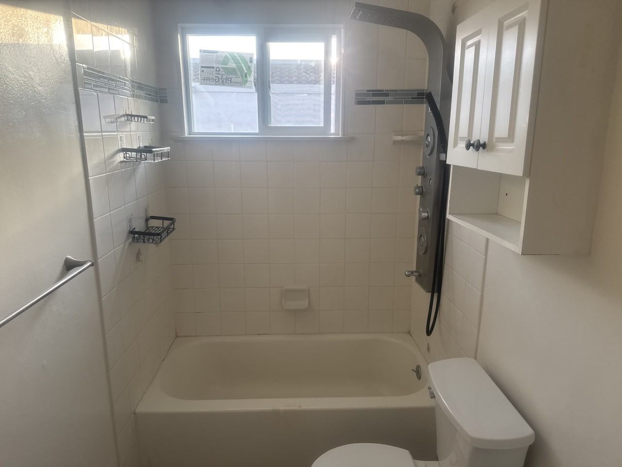 713 E Elder St #4 - Photo 7 of 9