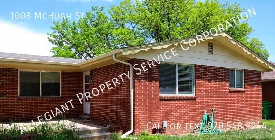 1008 Mchugh St - Photo 2 of 14