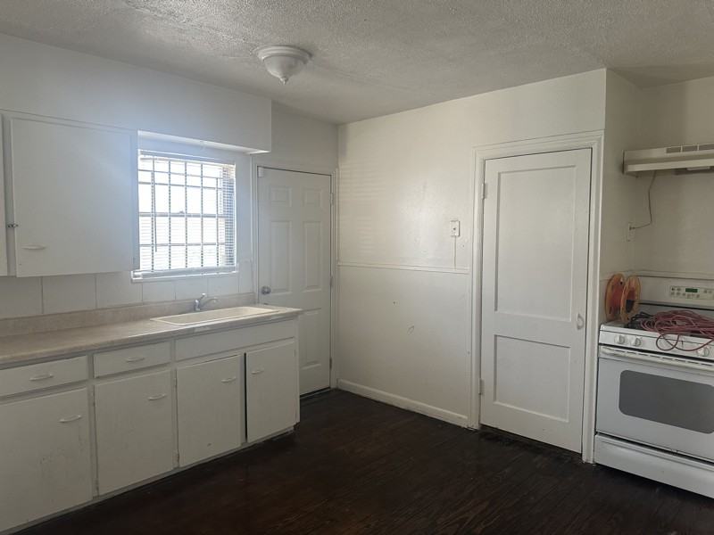 1826 Ramsey Ave #B - Photo 7 of 13