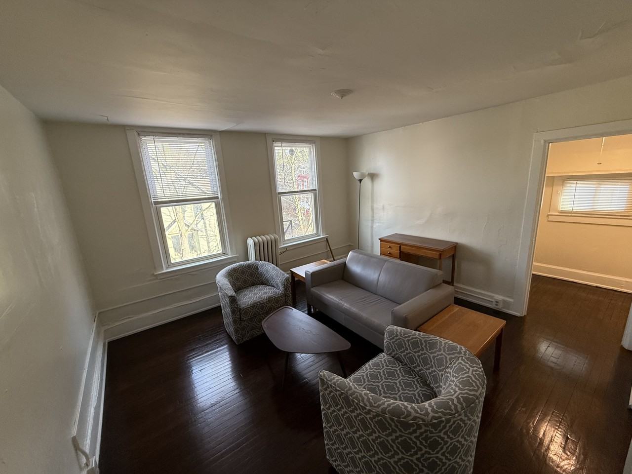 616 E State St - Photo 2 of 13